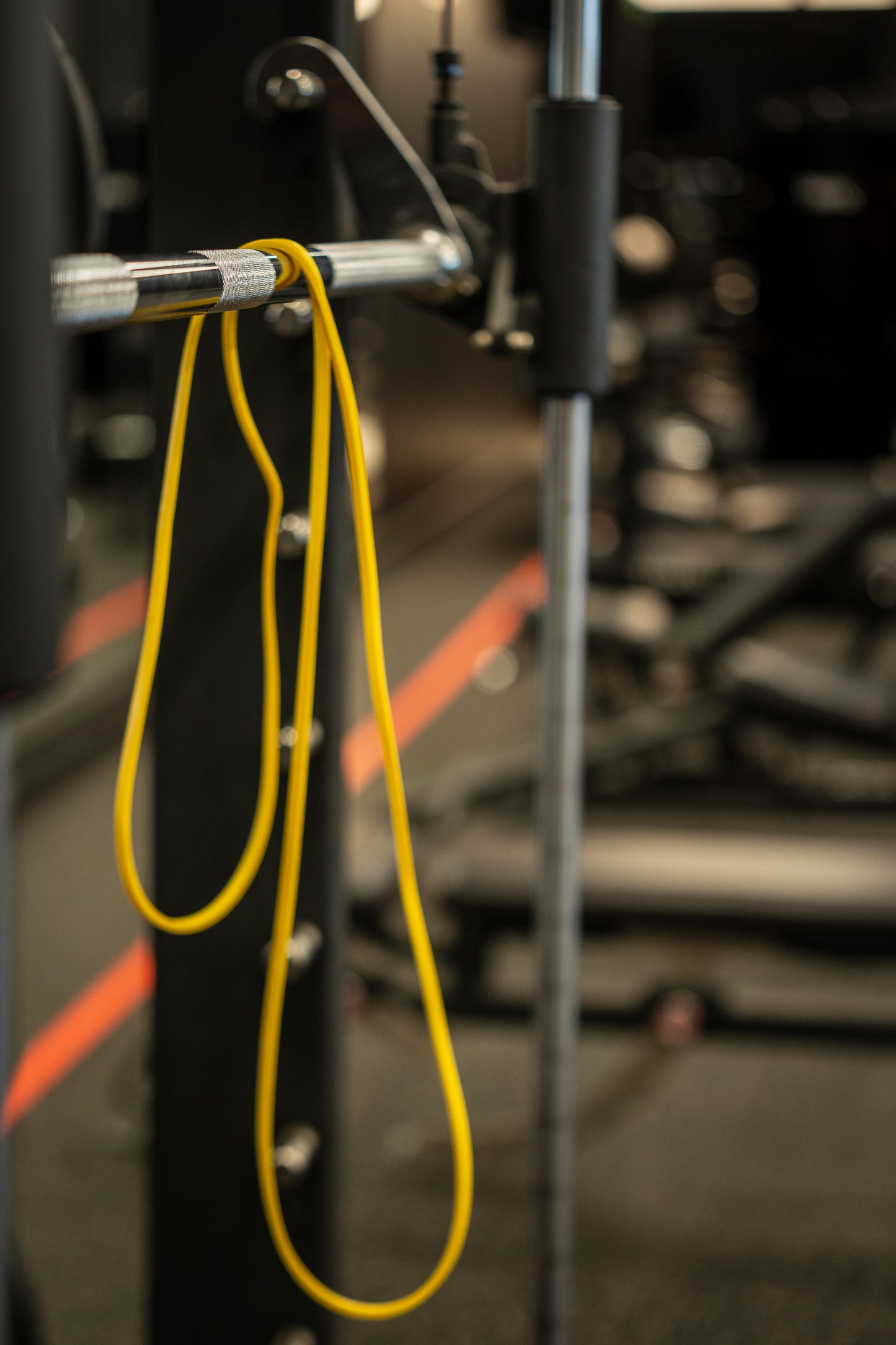 BANDA DE RESISTENCIA (2 A 7 KG) AMARILLA PARA ENTRENAMIENTO  - TTFL