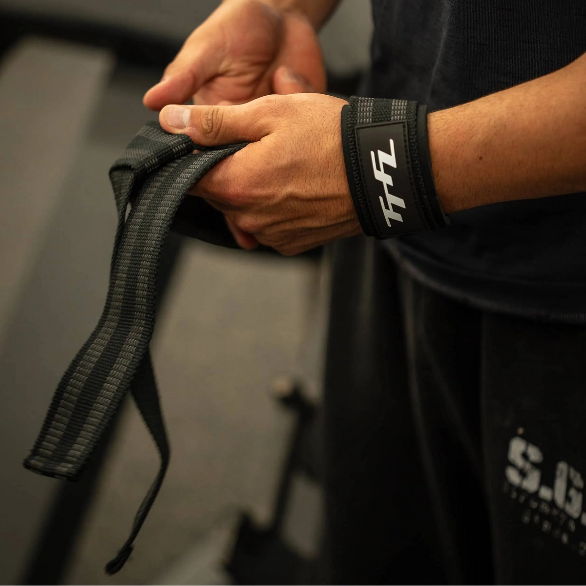 KIT FUERZA: Muñequeras + Straps TTFL