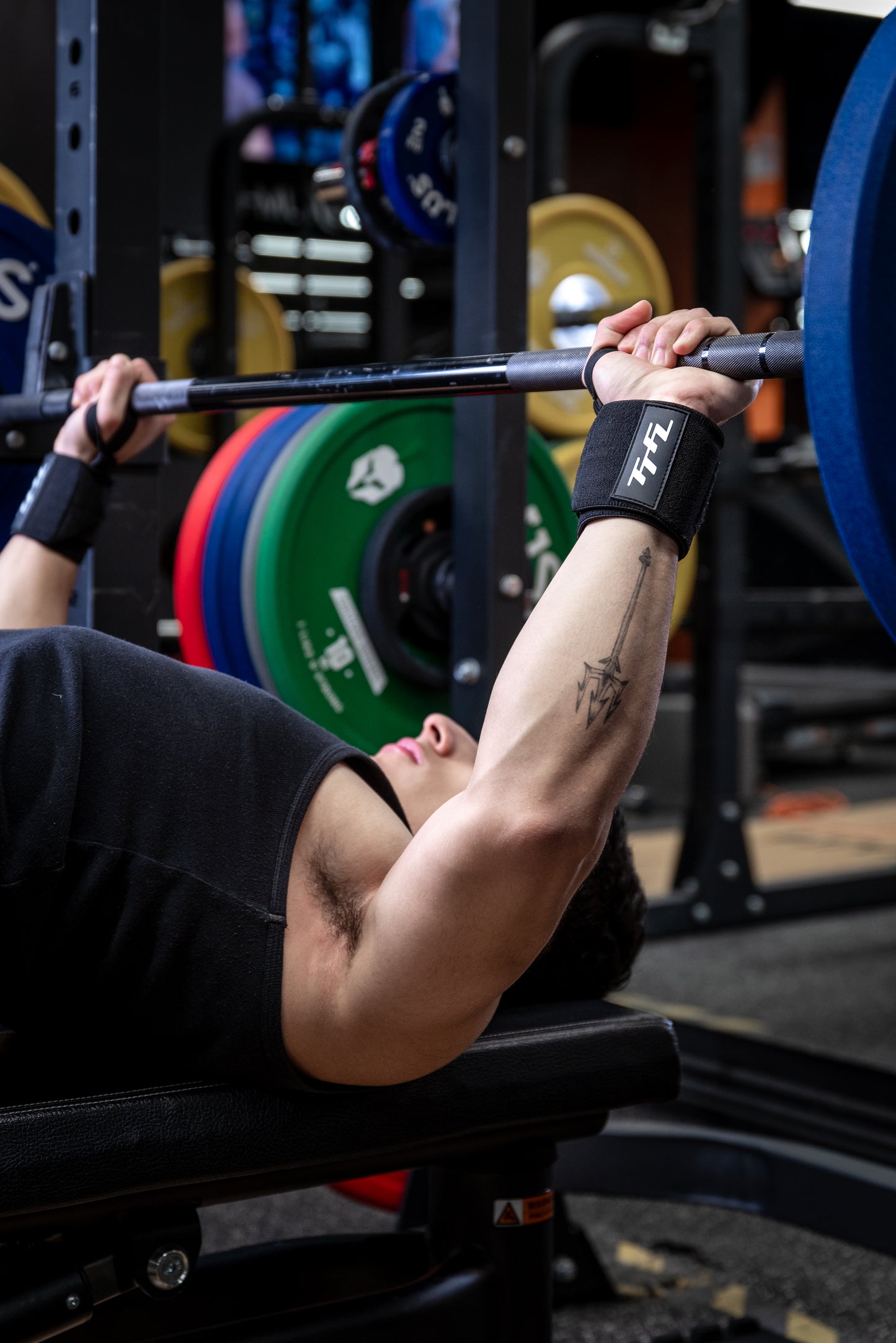 PACK MUÑEQUERAS + STRAPS EN 8 + BANDA AMARILLA DE REGALO🎁